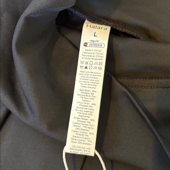 NWT HALARA Black Pleated Mini Skirt with Strappy Ring Cutout Detail large - Picture 7 of 8